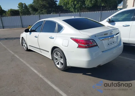 2015 Nissan Altima 2.5 Sl from USA, damaged, VIN 1N4AL3AP8FC171388